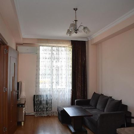 Two Bedroom Apartment Subtropic City 巴统 外观 照片