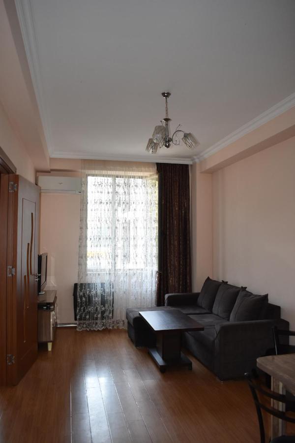 Two Bedroom Apartment Subtropic City 巴统 外观 照片